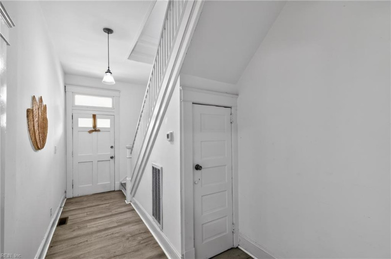 Photo 8 of 45 residential for sale in Newport News virginia Photo 8 of 45 residential for sale in Newport News virginia