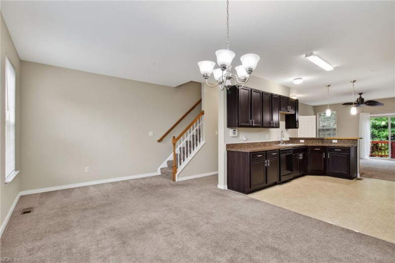 Photo 12 of 31 rental for rent in Newport News virginia