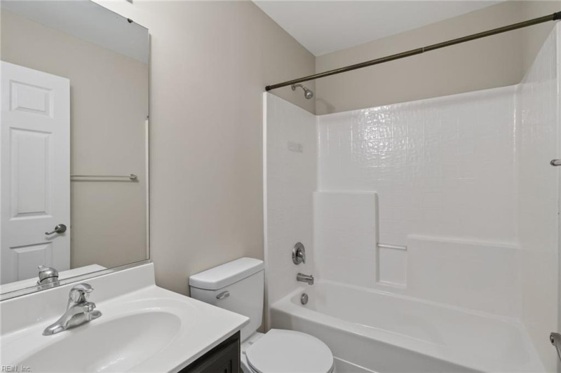 Photo 22 of 31 rental for rent in Newport News virginia