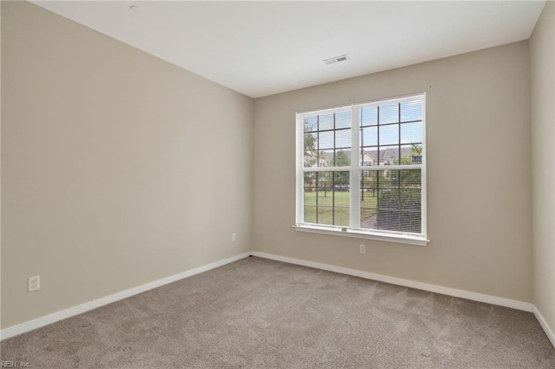 Photo 26 of 31 rental for rent in Newport News virginia