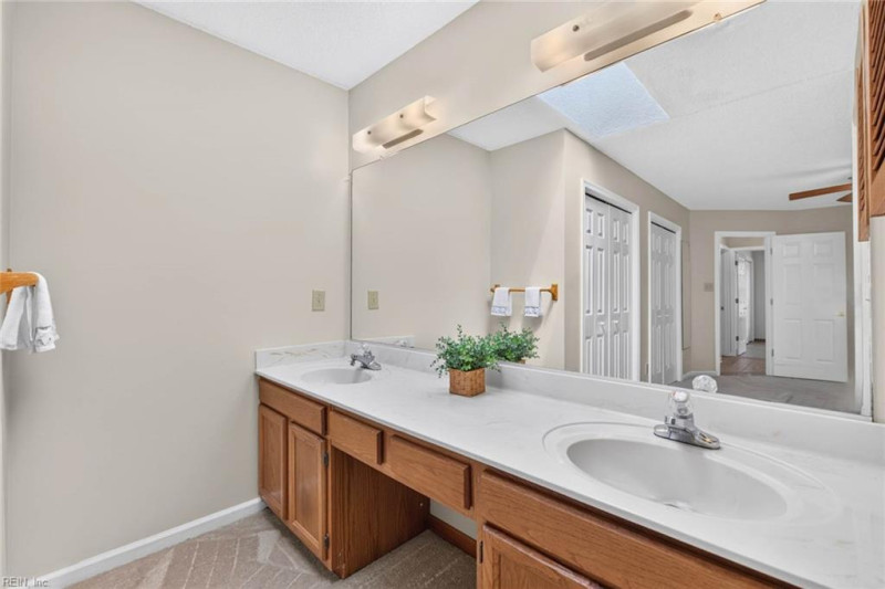 Photo 31 of 41 residential for sale in Virginia Beach virginia