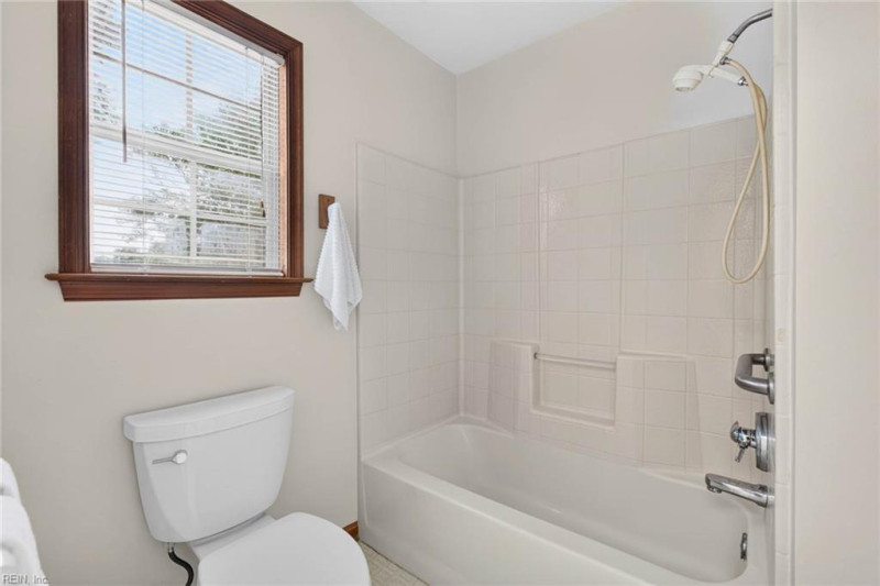 Photo 32 of 41 residential for sale in Virginia Beach virginia