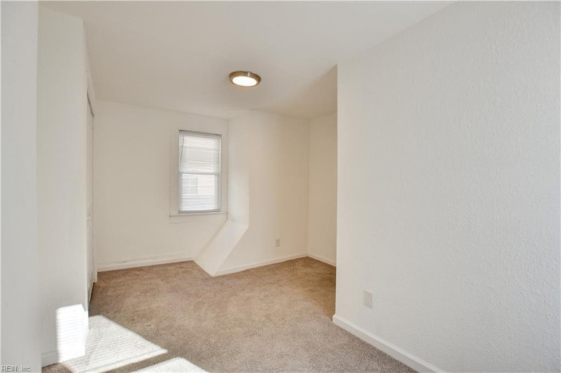 Photo 7 of 36 residential for sale in Portsmouth virginia Photo 7 of 36 residential for sale in Portsmouth virginia