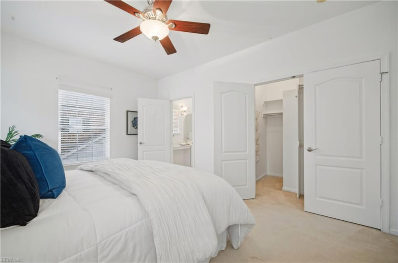 Photo 14 of 34 residential for sale in Virginia Beach virginia