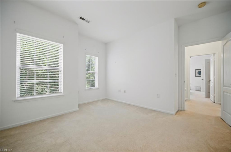 Photo 19 of 34 residential for sale in Virginia Beach virginia