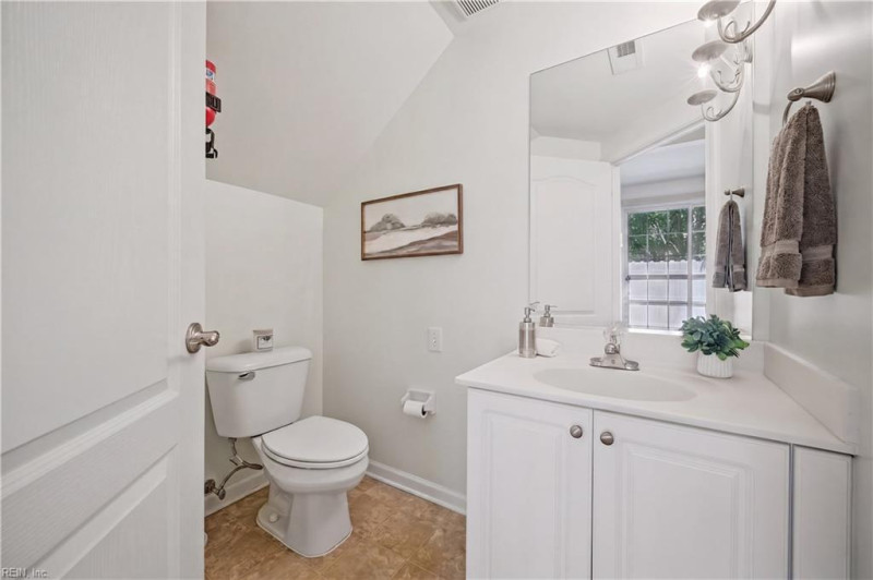 Photo 23 of 34 residential for sale in Virginia Beach virginia