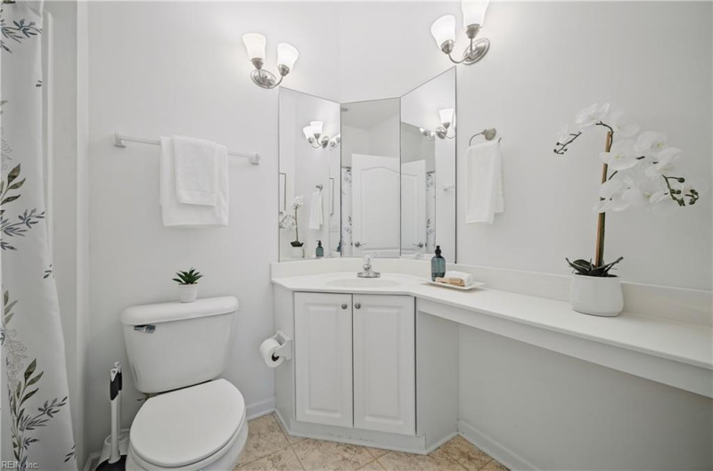 Photo 24 of 34 residential for sale in Virginia Beach virginia