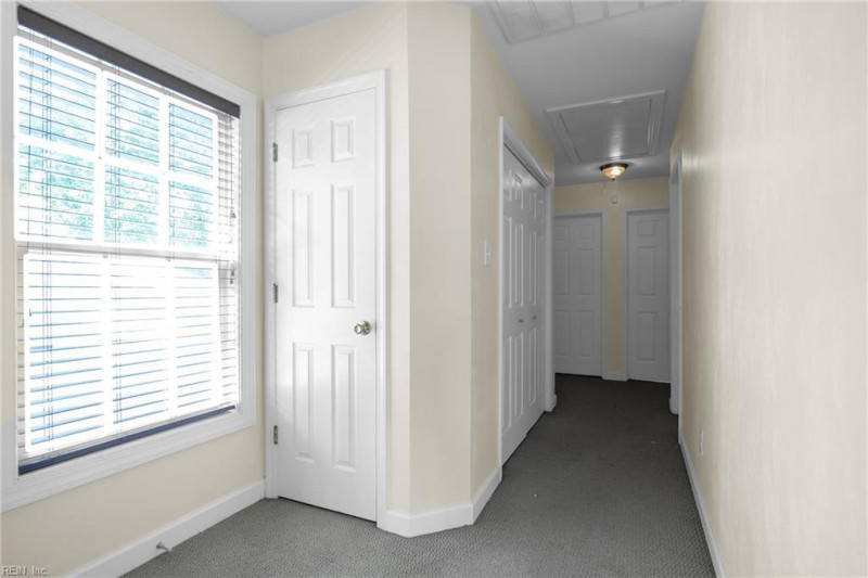 Photo 17 of 18 residential for sale in Chesapeake virginia Photo 17 of 18 residential for sale in Chesapeake virginia
