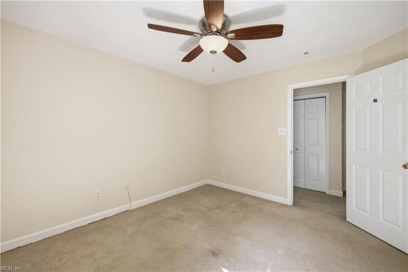 Photo 23 of 29 residential for sale in Chesapeake virginia