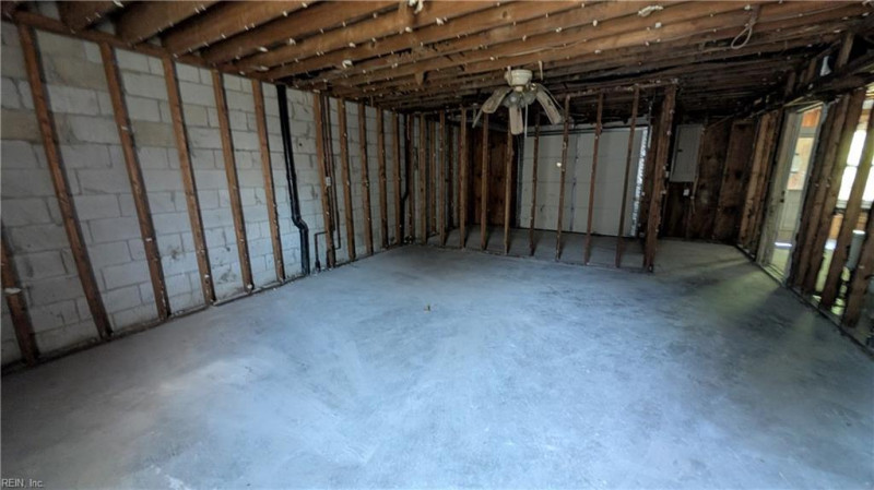 Photo 8 of 13 residential for sale in Chesapeake virginia Photo 8 of 13 residential for sale in Chesapeake virginia