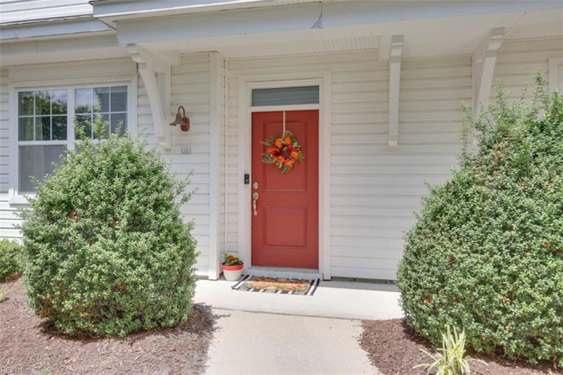 Photo 2 of 43 residential for sale in Chesapeake virginia