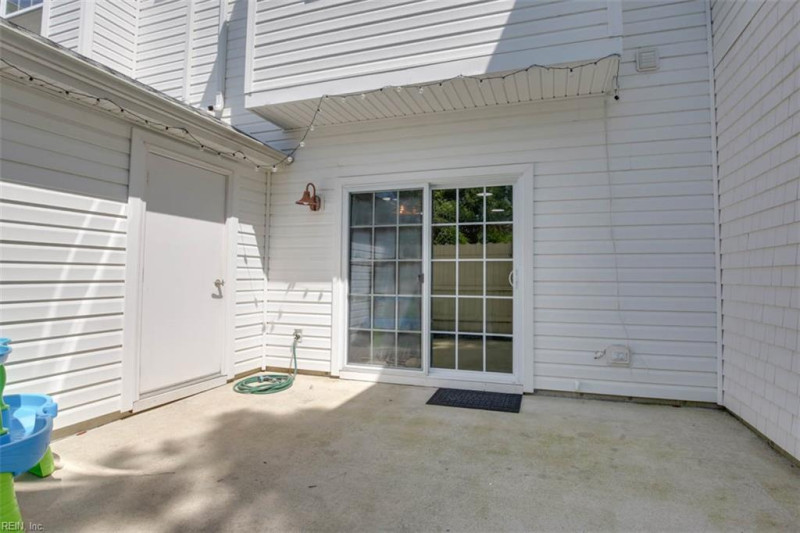 Photo 39 of 43 residential for sale in Chesapeake virginia