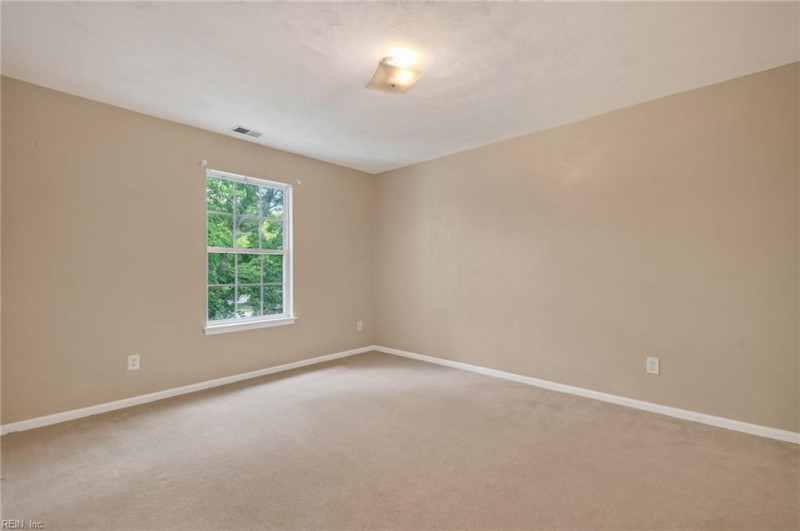 Photo 17 of 34 residential for sale in Chesapeake virginia Photo 17 of 34 residential for sale in Chesapeake virginia