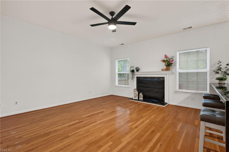Photo 3 of 34 residential for sale in Chesapeake virginia Photo 3 of 34 residential for sale in Chesapeake virginia
