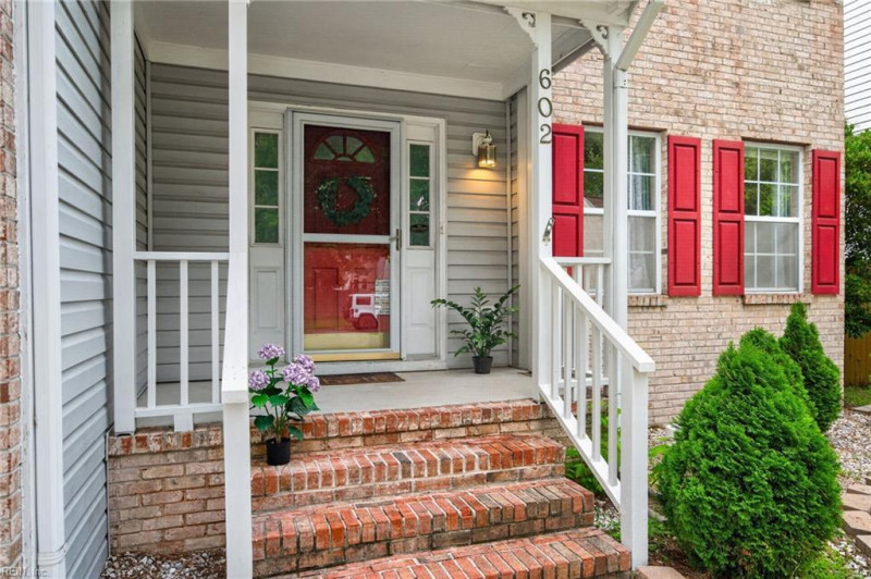 Photo 31 of 34 residential for sale in Chesapeake virginia Photo 31 of 34 residential for sale in Chesapeake virginia
