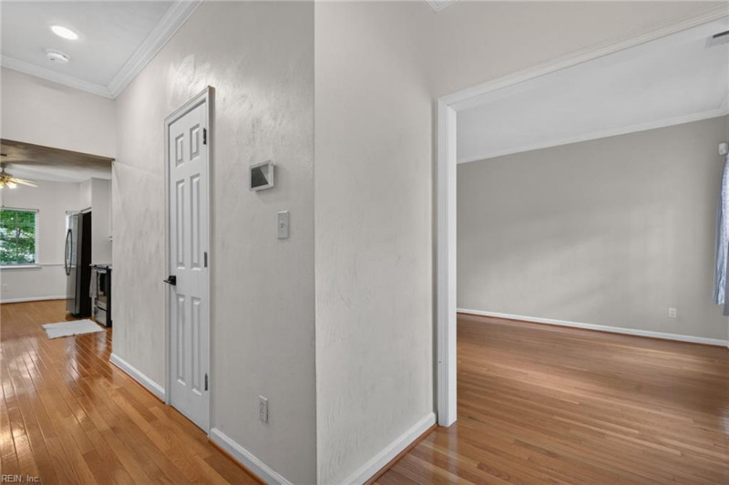 Photo 7 of 34 residential for sale in Chesapeake virginia Photo 7 of 34 residential for sale in Chesapeake virginia