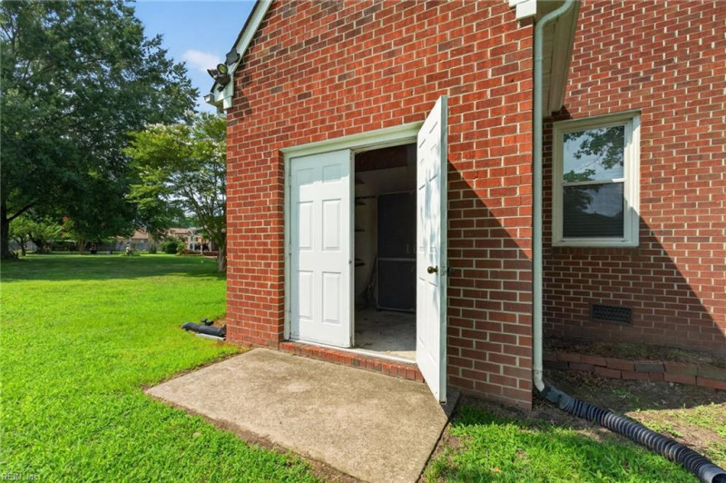 Photo 47 of 50 residential for sale in Suffolk virginia Photo 47 of 50 residential for sale in Suffolk virginia