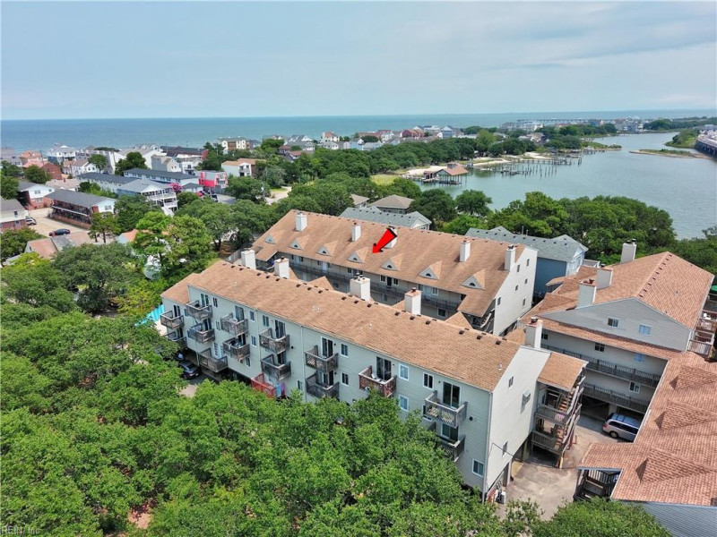 Photo 1 of 38 residential for sale in Norfolk virginia