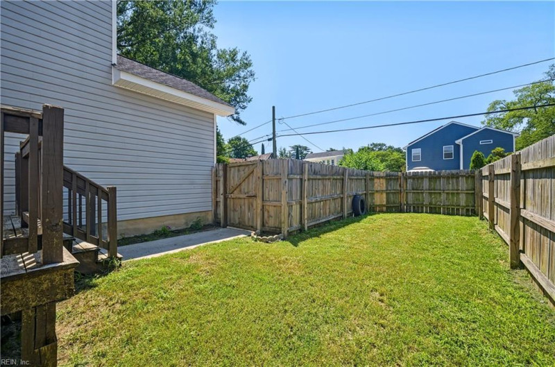 Photo 17 of 19 residential for sale in Portsmouth virginia Photo 17 of 19 residential for sale in Portsmouth virginia