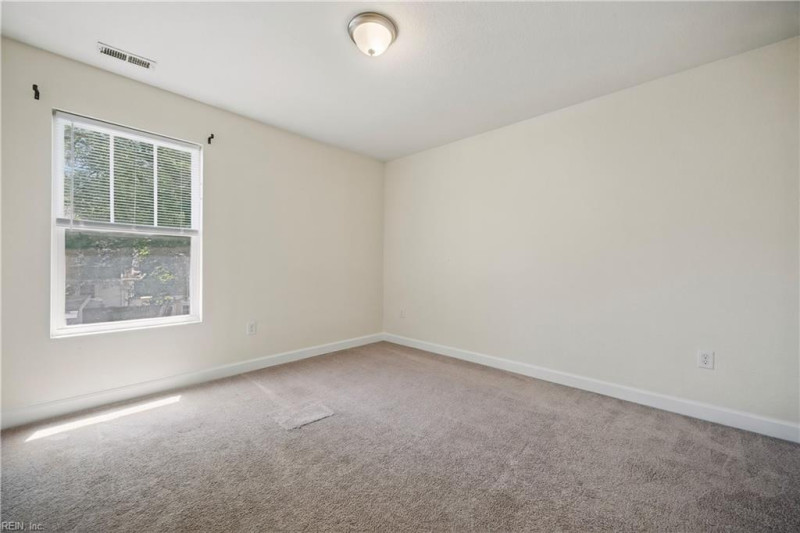 Photo 8 of 19 residential for sale in Portsmouth virginia Photo 8 of 19 residential for sale in Portsmouth virginia
