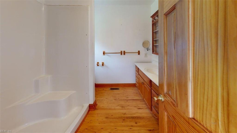 Photo 31 of 50 residential for sale in Gates County virginia