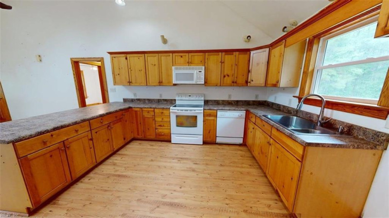 Photo 9 of 50 residential for sale in Gates County virginia