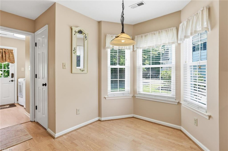 Photo 7 of 42 residential for sale in Chesapeake virginia Photo 7 of 42 residential for sale in Chesapeake virginia