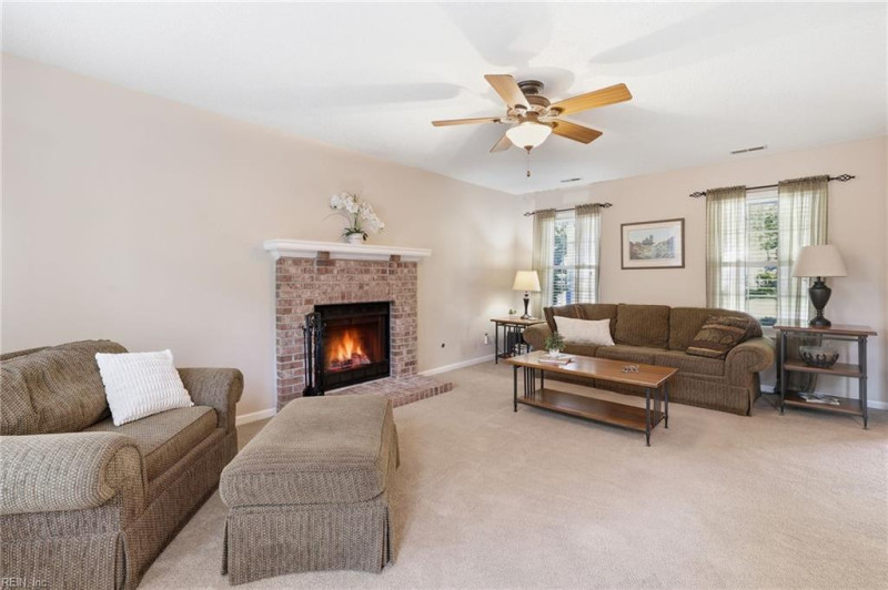 Photo 9 of 42 residential for sale in Chesapeake virginia Photo 9 of 42 residential for sale in Chesapeake virginia