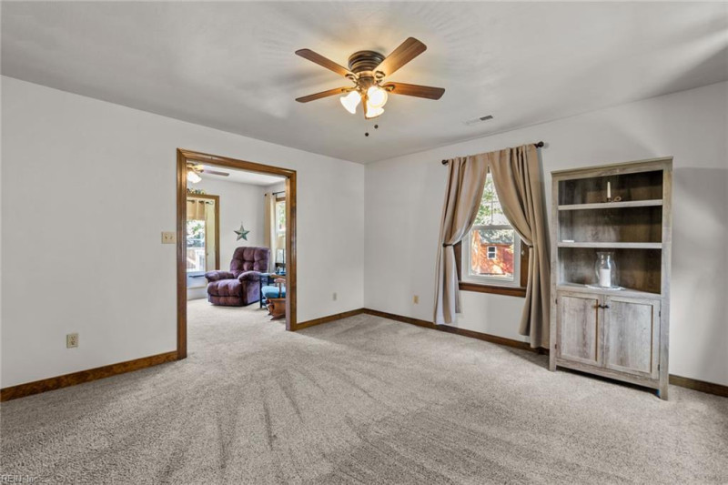 Photo 30 of 44 residential for sale in Chesapeake virginia Photo 30 of 44 residential for sale in Chesapeake virginia