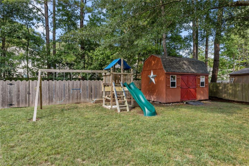 Photo 37 of 44 residential for sale in Chesapeake virginia Photo 37 of 44 residential for sale in Chesapeake virginia