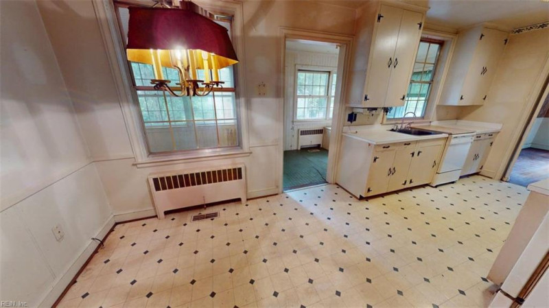 Photo 14 of 50 residential for sale in Hertford County virginia