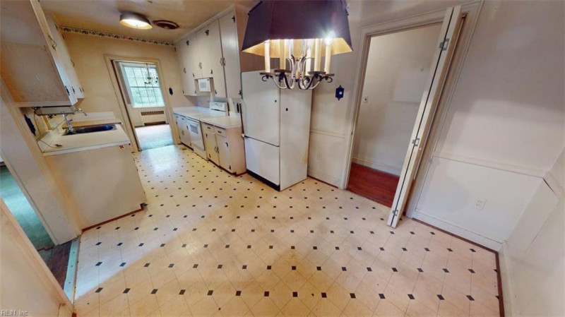 Photo 15 of 50 residential for sale in Hertford County virginia