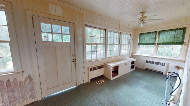 Photo 16 of 50 residential for sale in Hertford County virginia