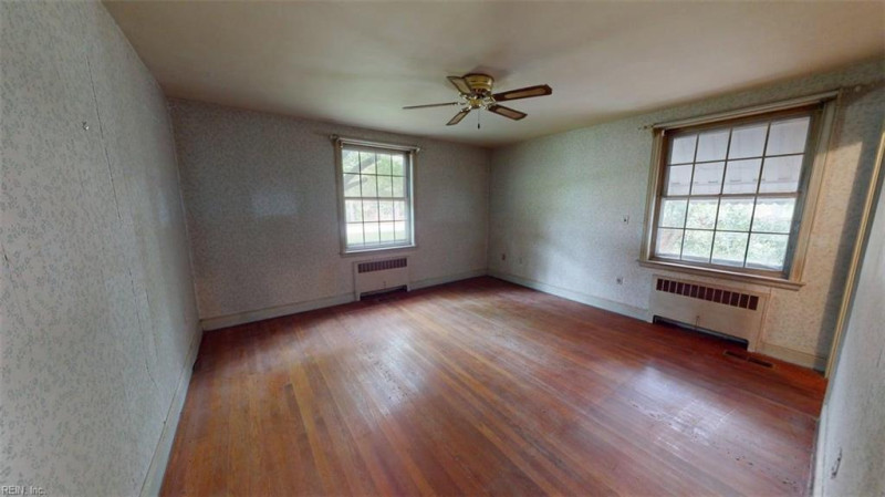 Photo 22 of 50 residential for sale in Hertford County virginia