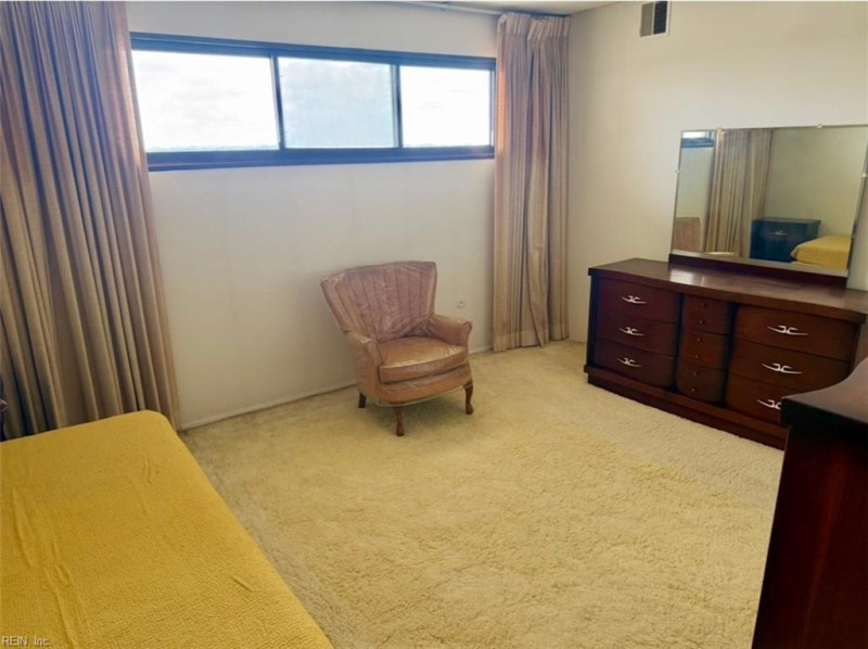 Photo 18 of 21 residential for sale in Virginia Beach virginia