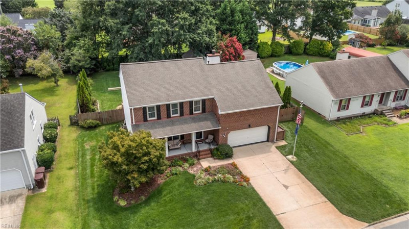 Photo 12 of 43 residential for sale in Chesapeake virginia