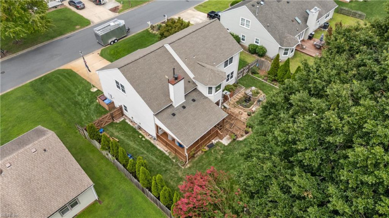 Photo 17 of 43 residential for sale in Chesapeake virginia