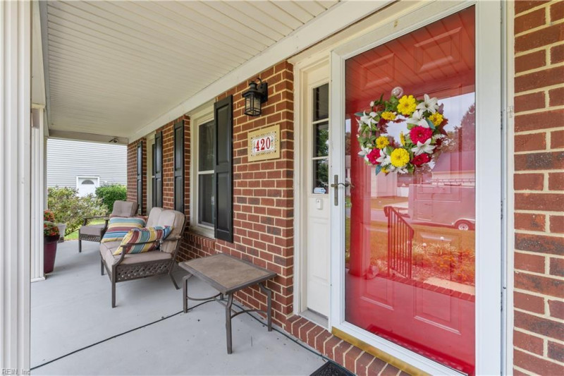 Photo 18 of 43 residential for sale in Chesapeake virginia