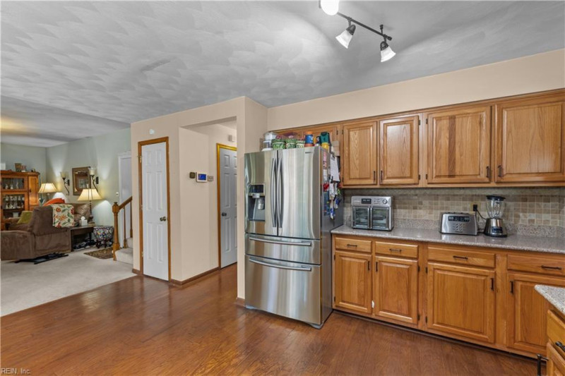 Photo 27 of 43 residential for sale in Chesapeake virginia