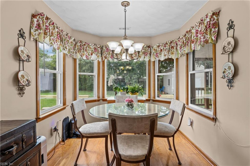 Photo 28 of 43 residential for sale in Chesapeake virginia