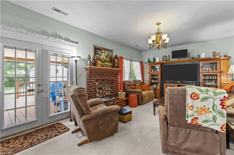 Photo 29 of 43 residential for sale in Chesapeake virginia