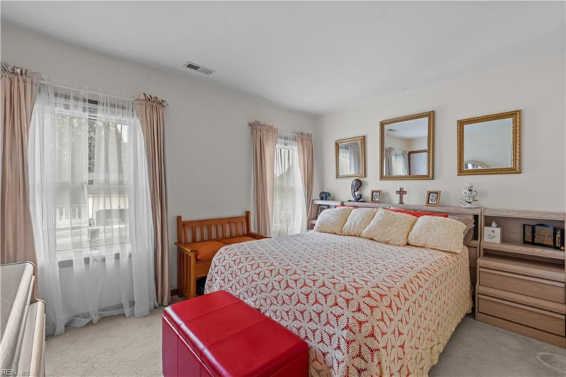 Photo 32 of 43 residential for sale in Chesapeake virginia