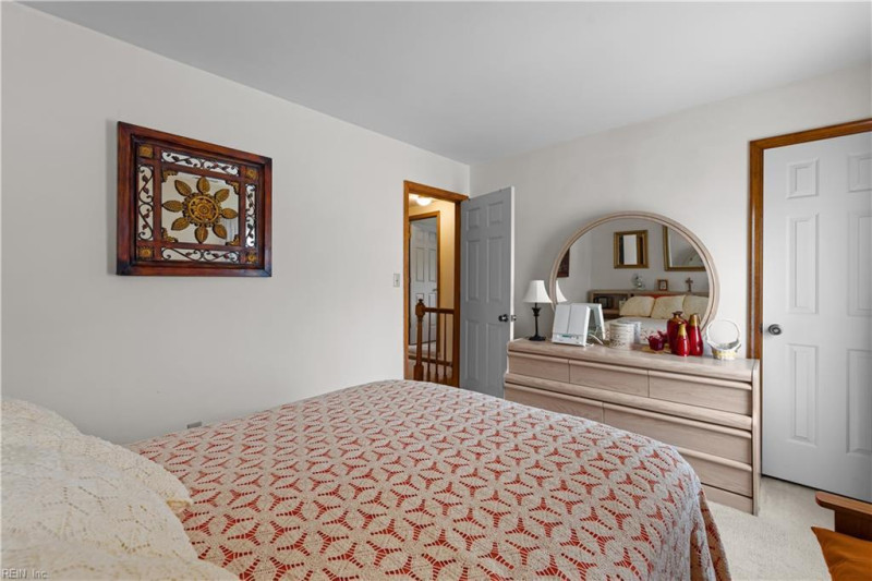 Photo 33 of 43 residential for sale in Chesapeake virginia