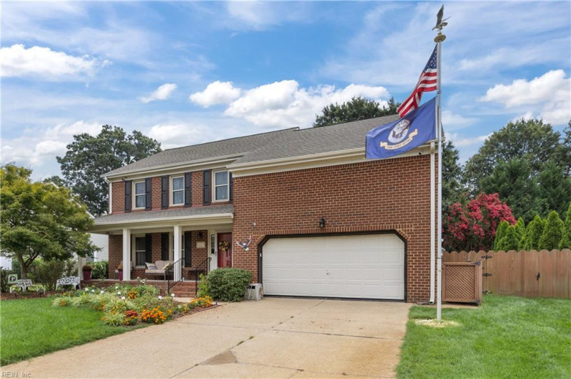 Photo 4 of 43 residential for sale in Chesapeake virginia
