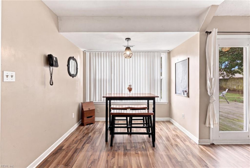Photo 13 of 35 residential for sale in Virginia Beach virginia