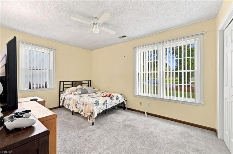 Photo 19 of 35 residential for sale in Virginia Beach virginia
