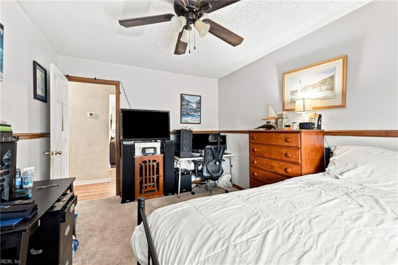 Photo 21 of 35 residential for sale in Virginia Beach virginia