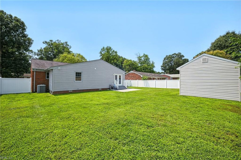 Photo 31 of 39 residential for sale in Newport News virginia
