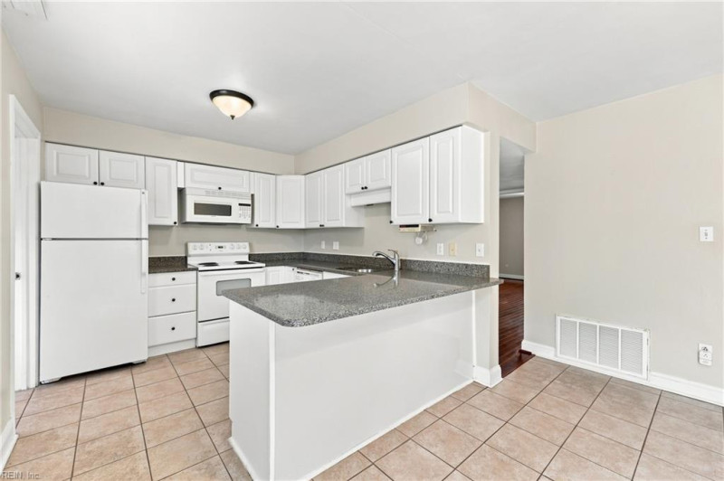 Photo 16 of 35 residential for sale in Virginia Beach virginia Photo 16 of 35 residential for sale in Virginia Beach virginia