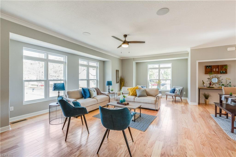 Photo 19 of 31 residential for sale in Hampton virginia
